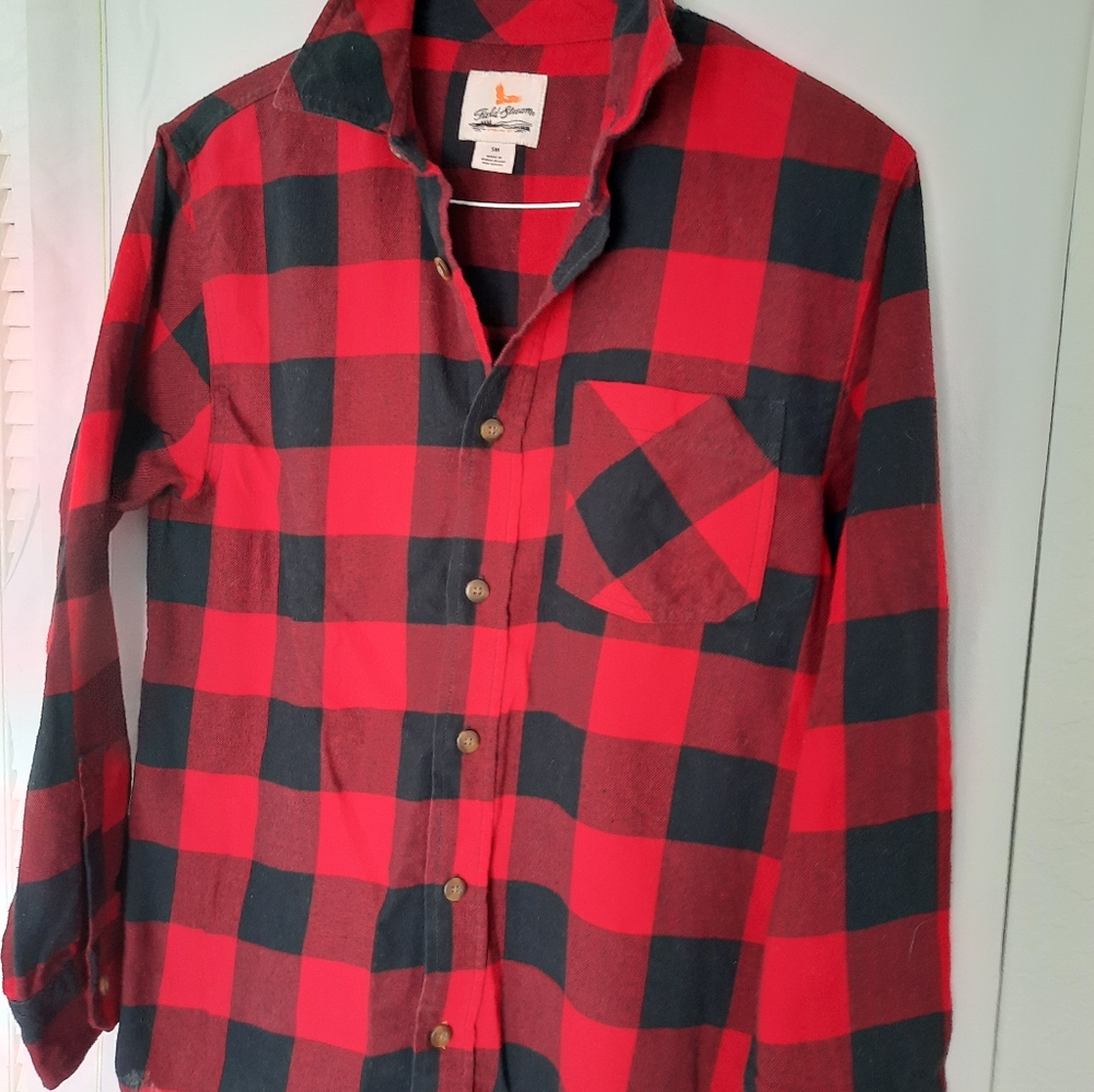 Field & Stream Women Red & Black Plaid Flannel Long Sleeve Shirt Button Down SM